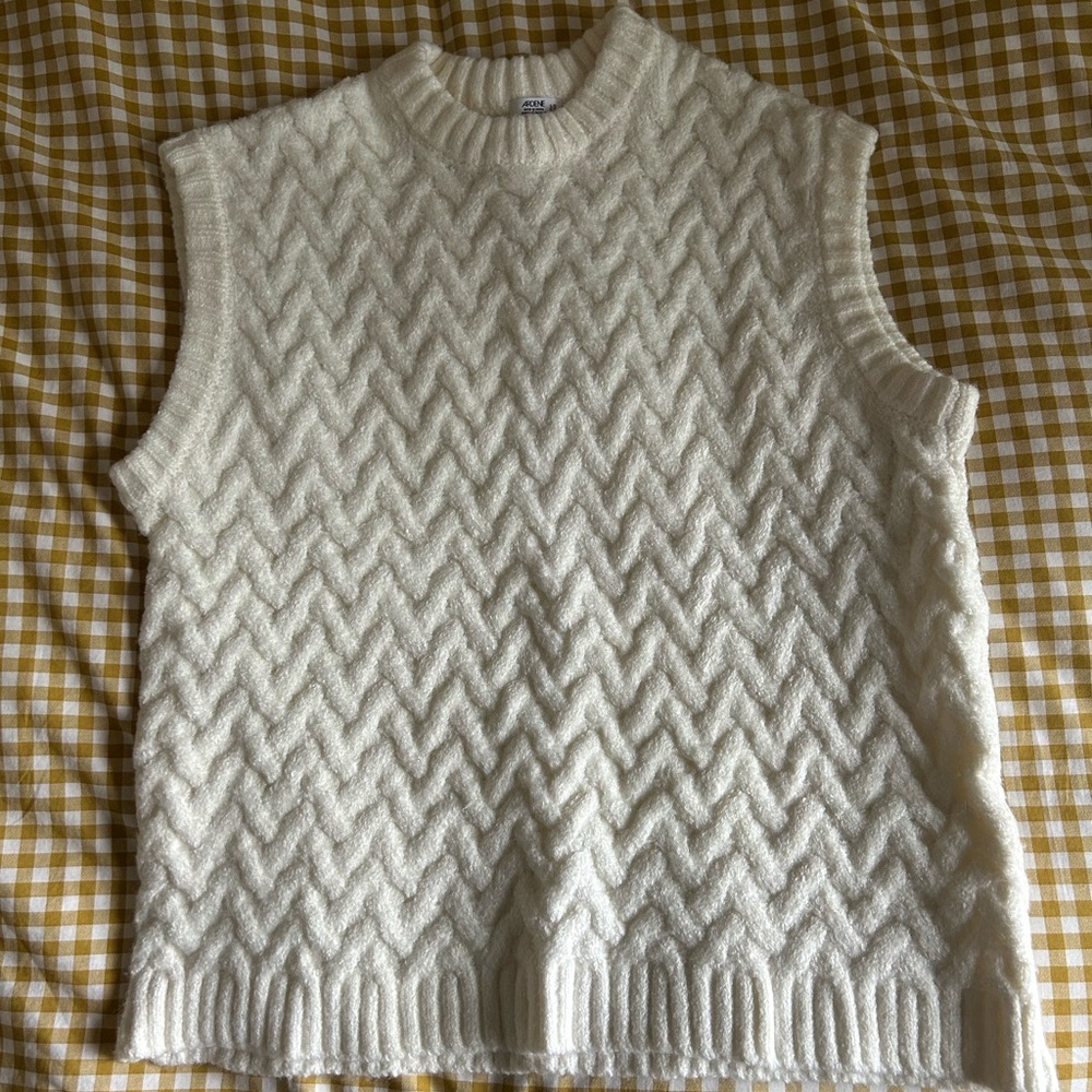 Ardene Cream Cable Knit Sweater Vest